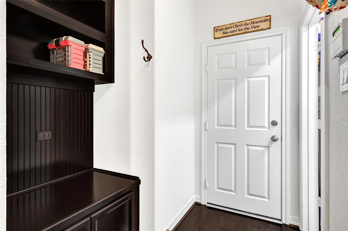 Photo of 9619 Hideaway Green Drive