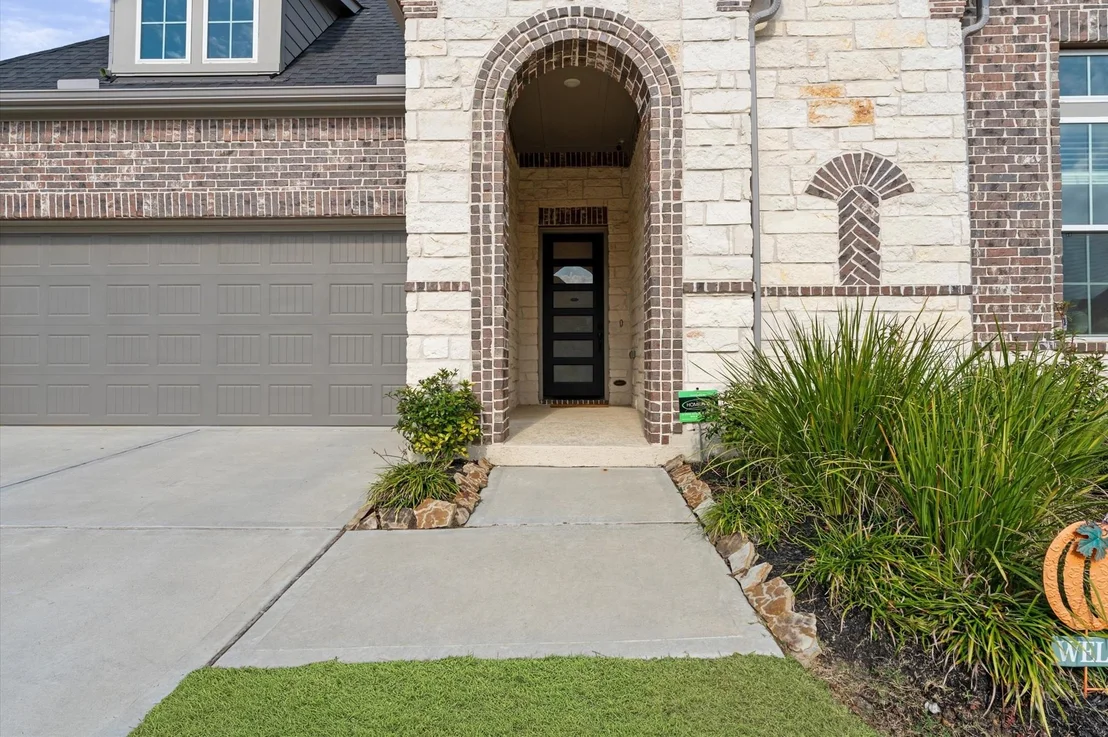 Photo of 1602 Alpine Drive