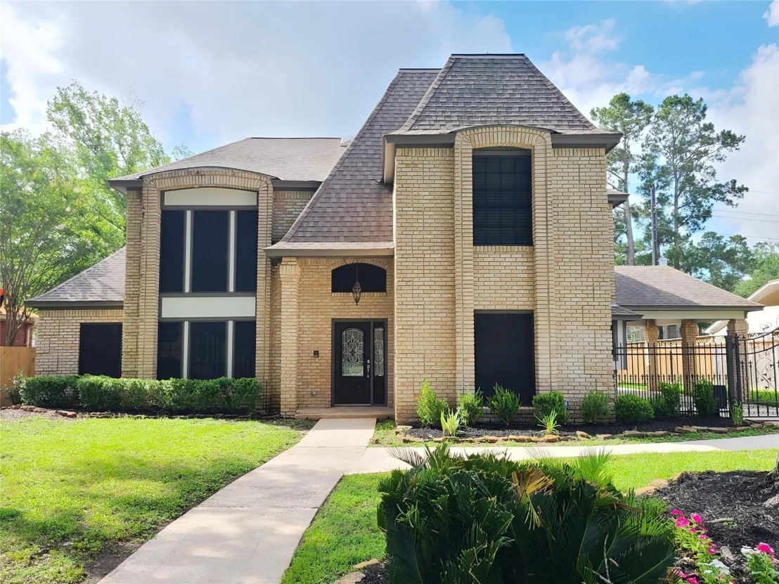 Photo of 6111 Hampton Way Court