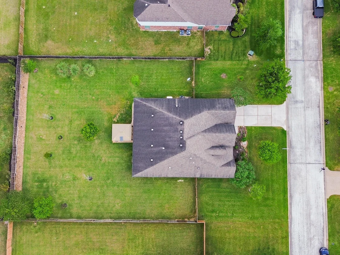 Photo of 22635 Pineleigh Court
