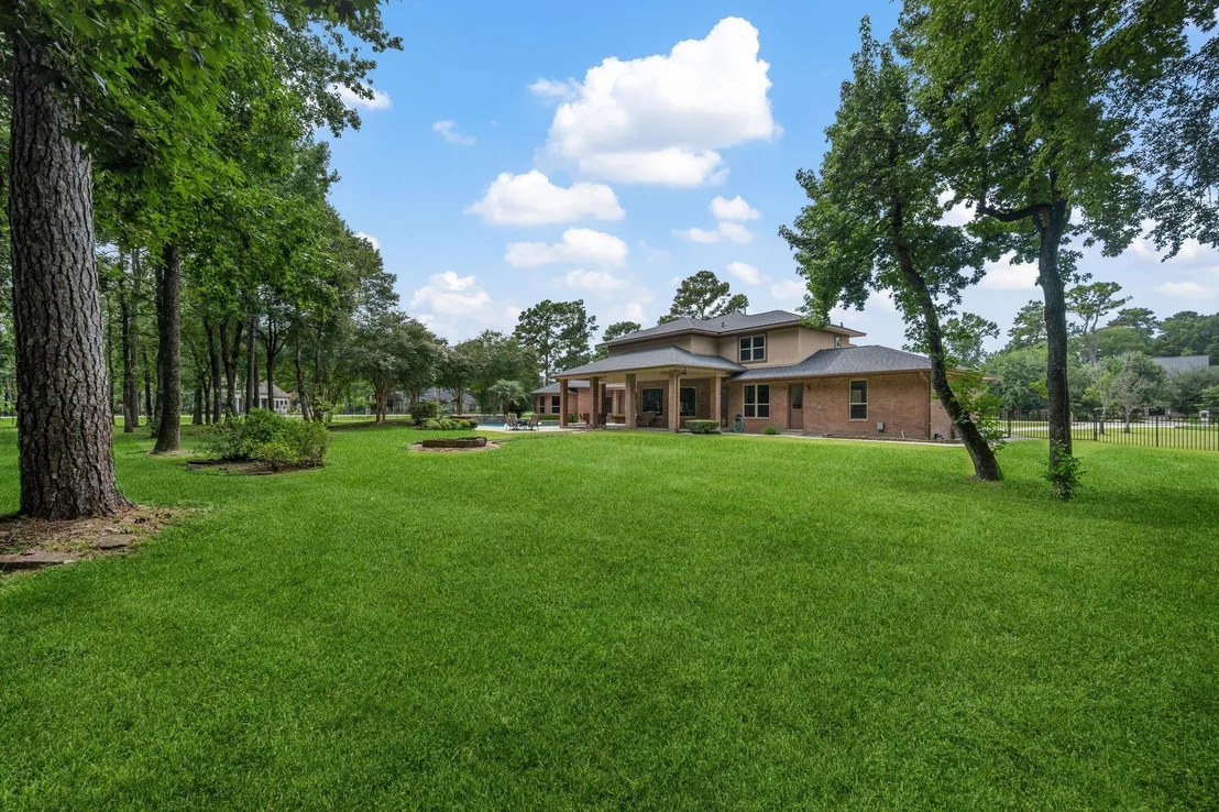 Photo of 9453 Deer Path Lane