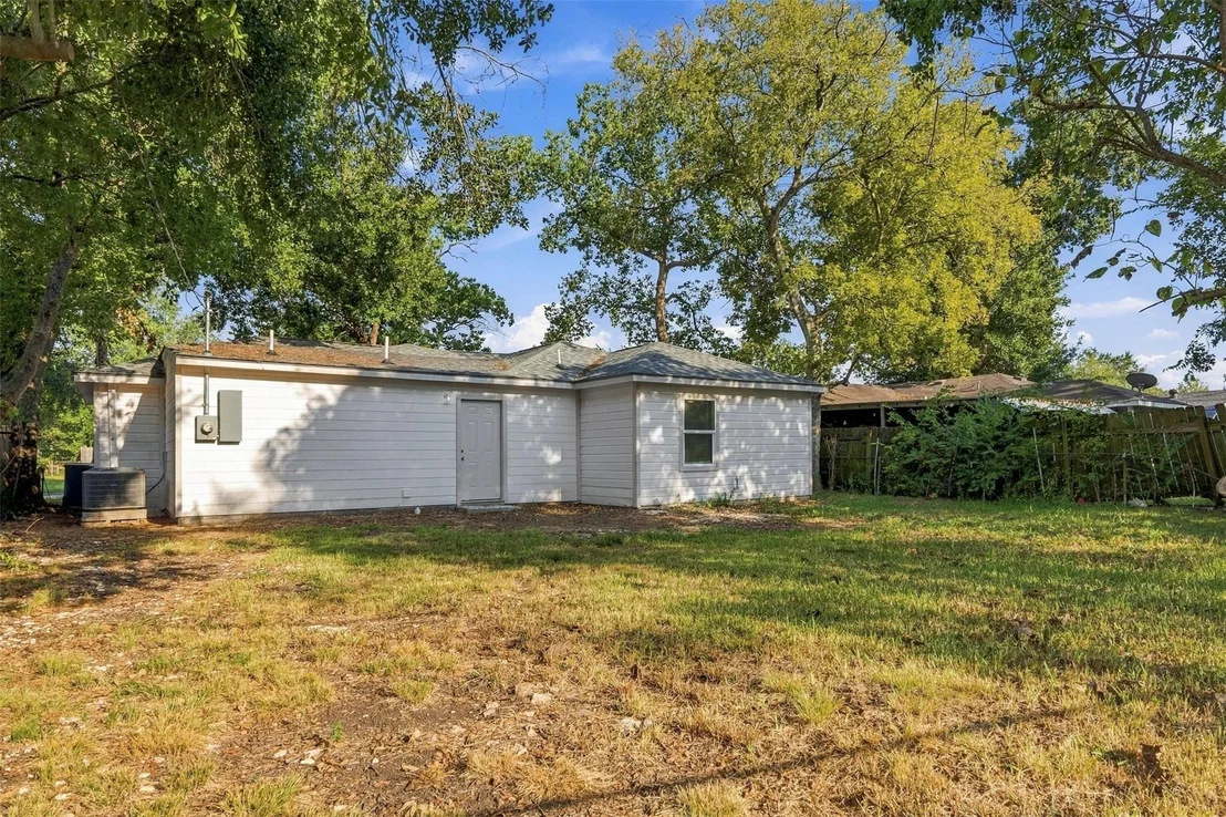 Photo of 1308 Pecan Drive