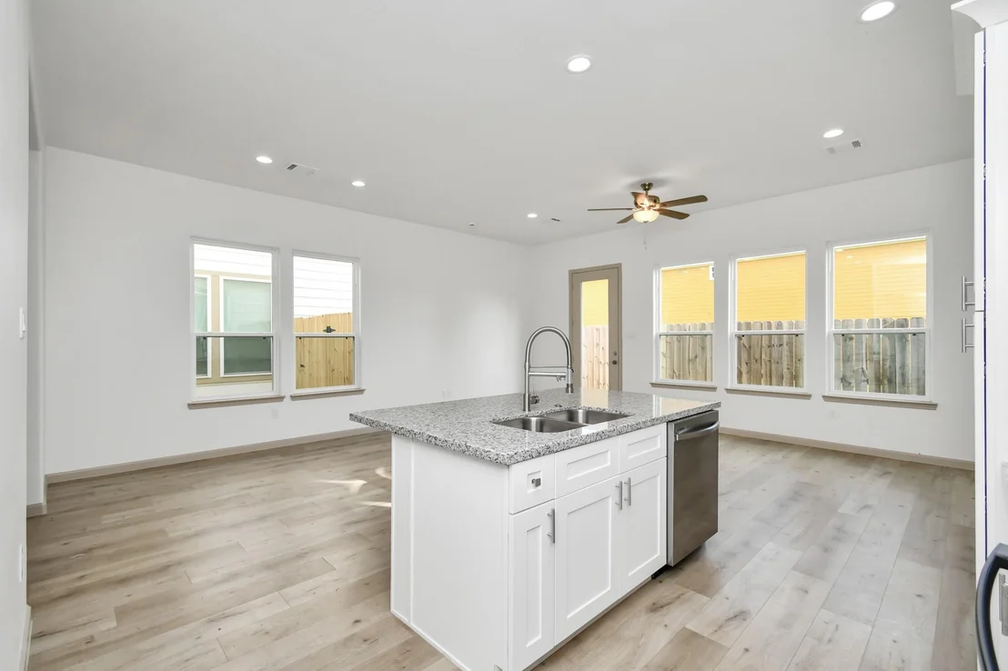Photo of 2119 Esther Drive