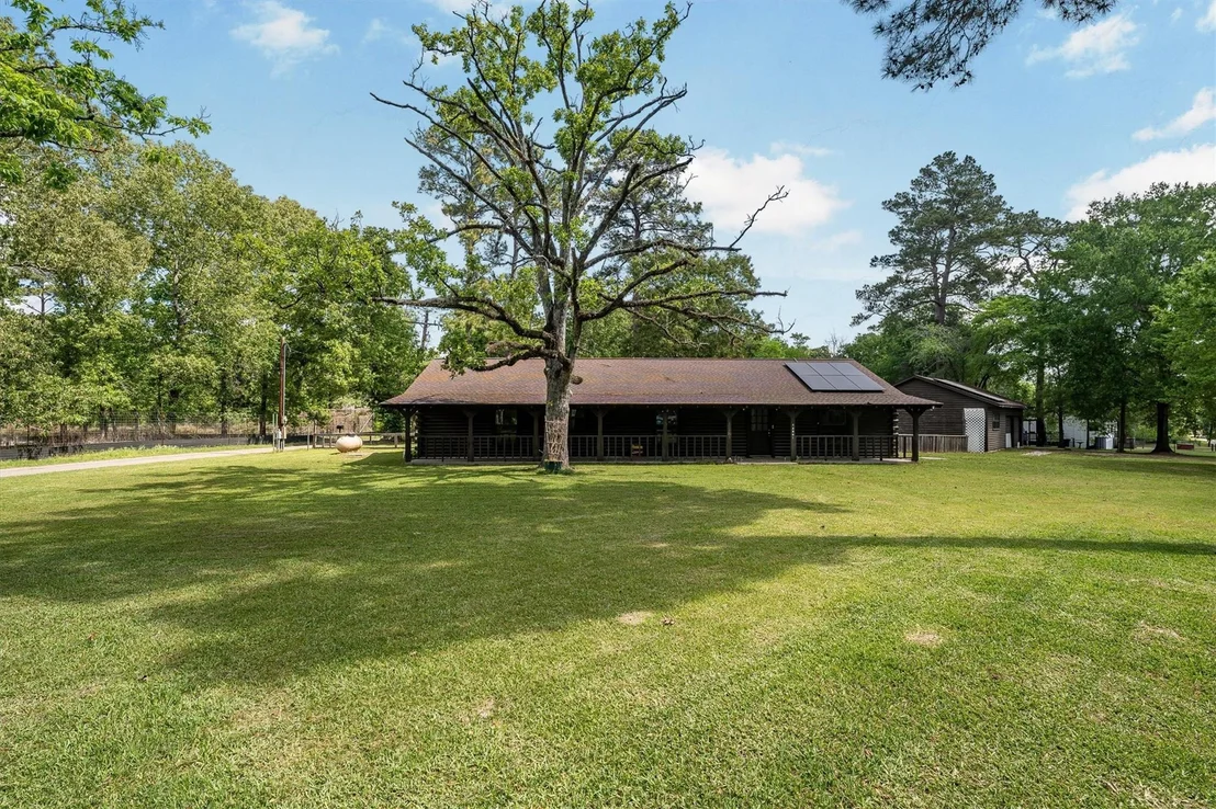 Photo of 12049 Clark Lane