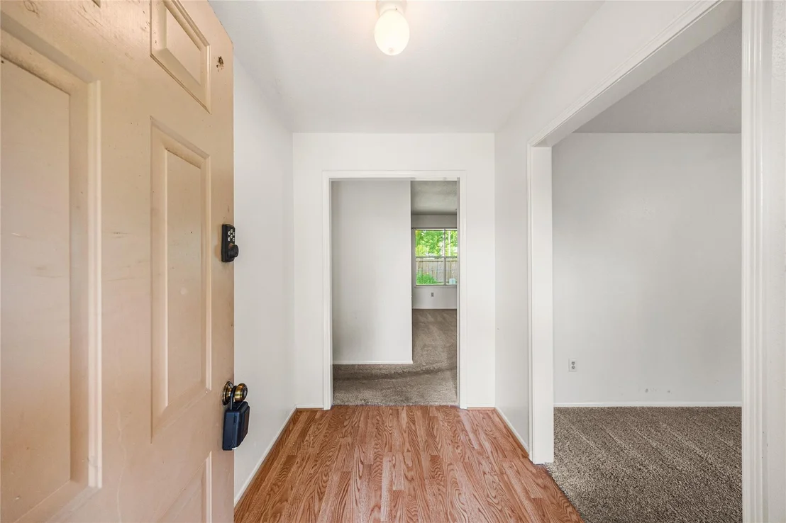 Photo of 14256 Shadow Bay Drive