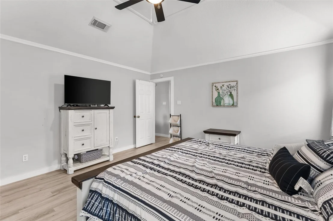 Photo of 7123 Pheasant Grove Drive