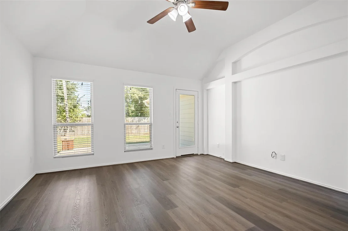 Photo of 706 Heritage Drive