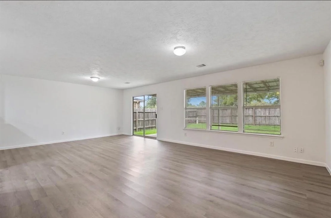 Photo of 16119 Peach Bluff Lane