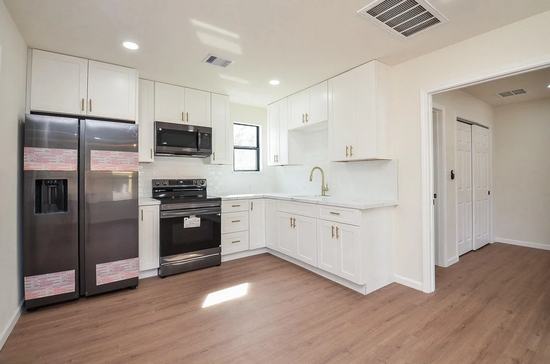 Photo of 1429 Heights Drive