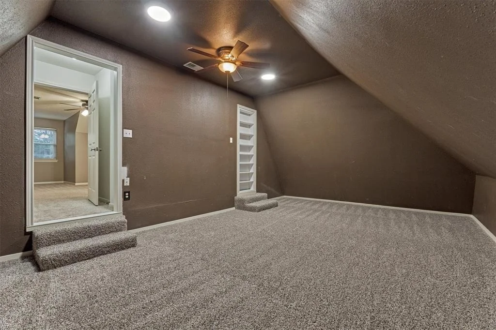 Photo of 24718 Creekview Drive