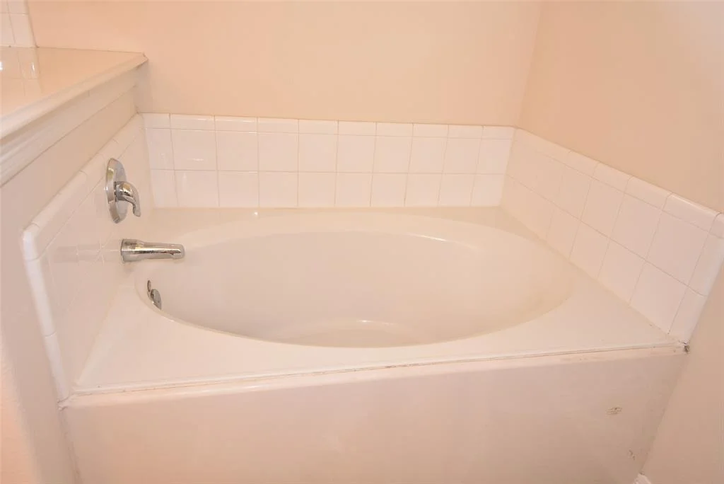 Photo of 21399 Forest Colony Drive