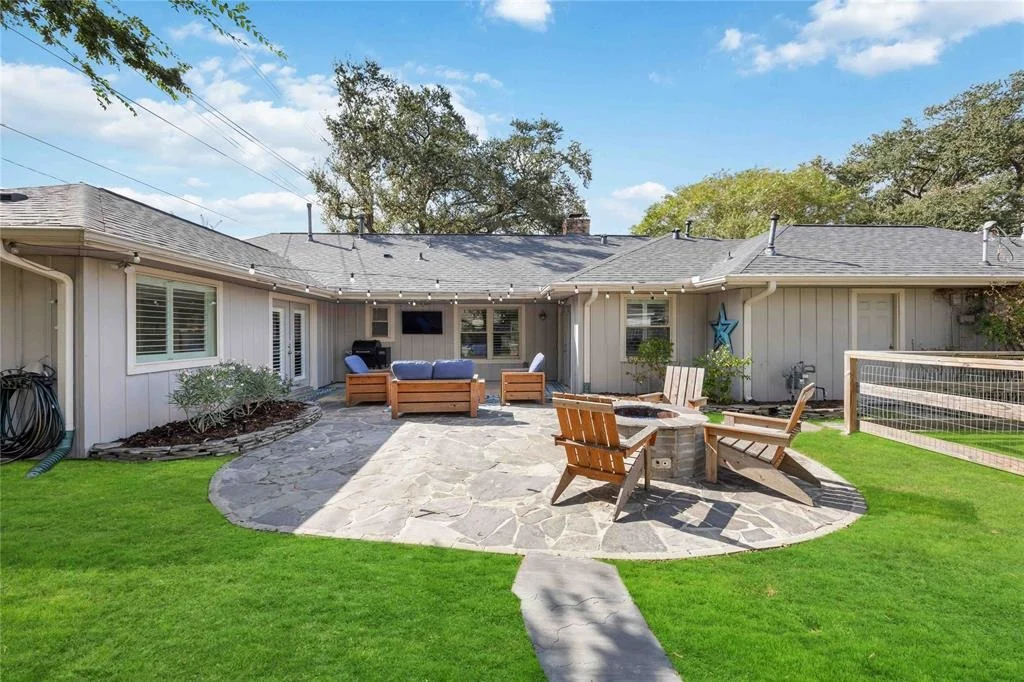 Photo of 2502 Rosefield Drive