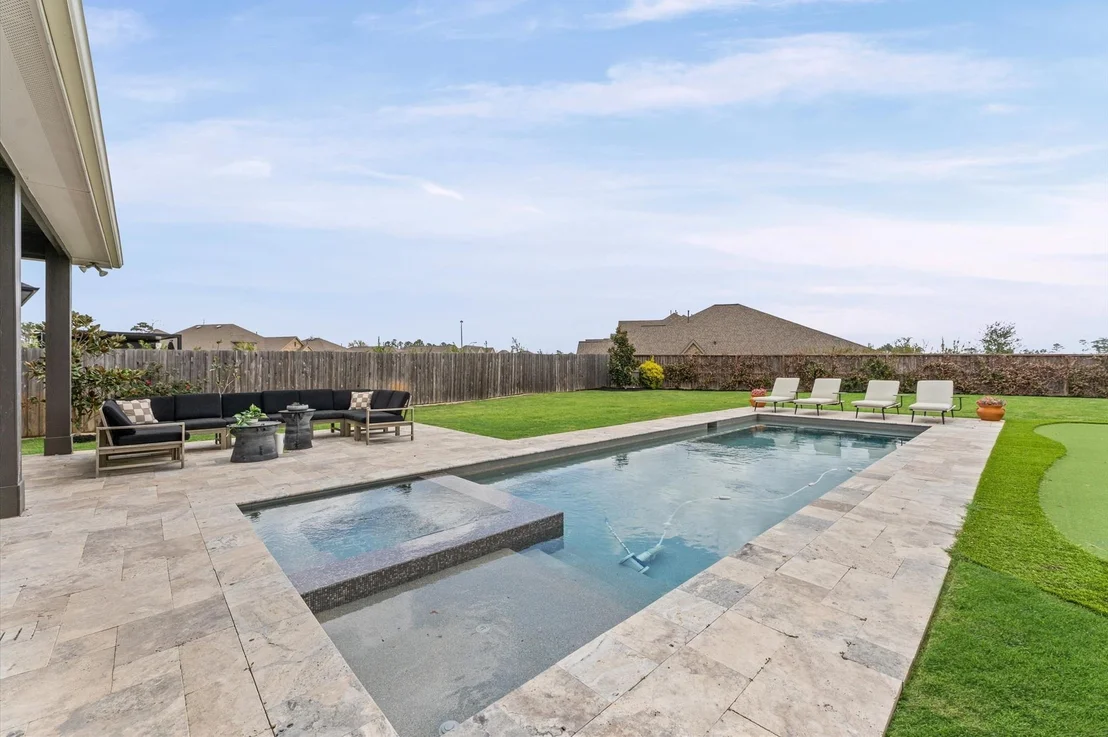 Photo of 9502 Lakeside Arbor