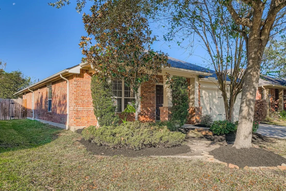Photo of 4007 Pinecrest Hollow