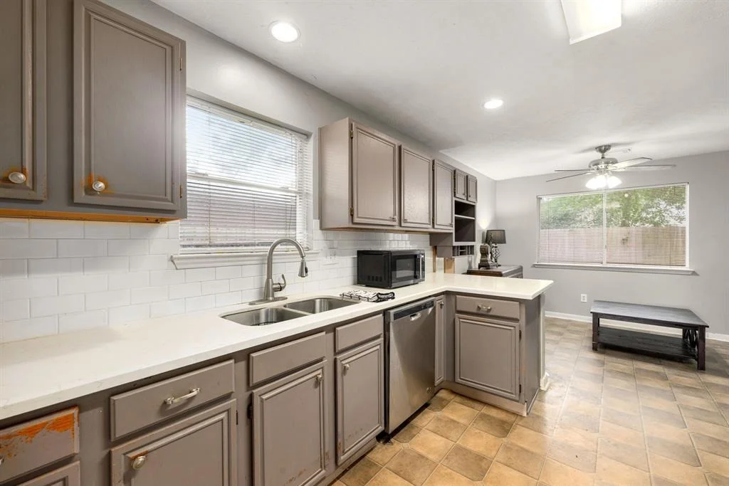 Photo of 29122 Waltham Street