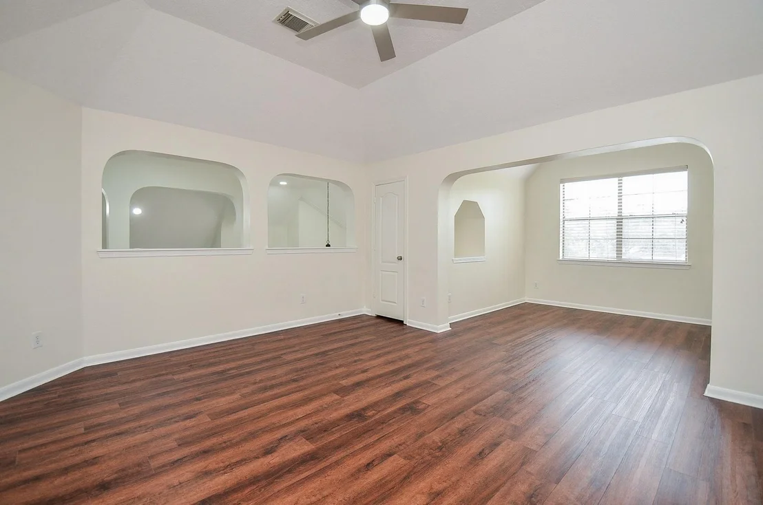 Photo of 2735 Driftwood Drive