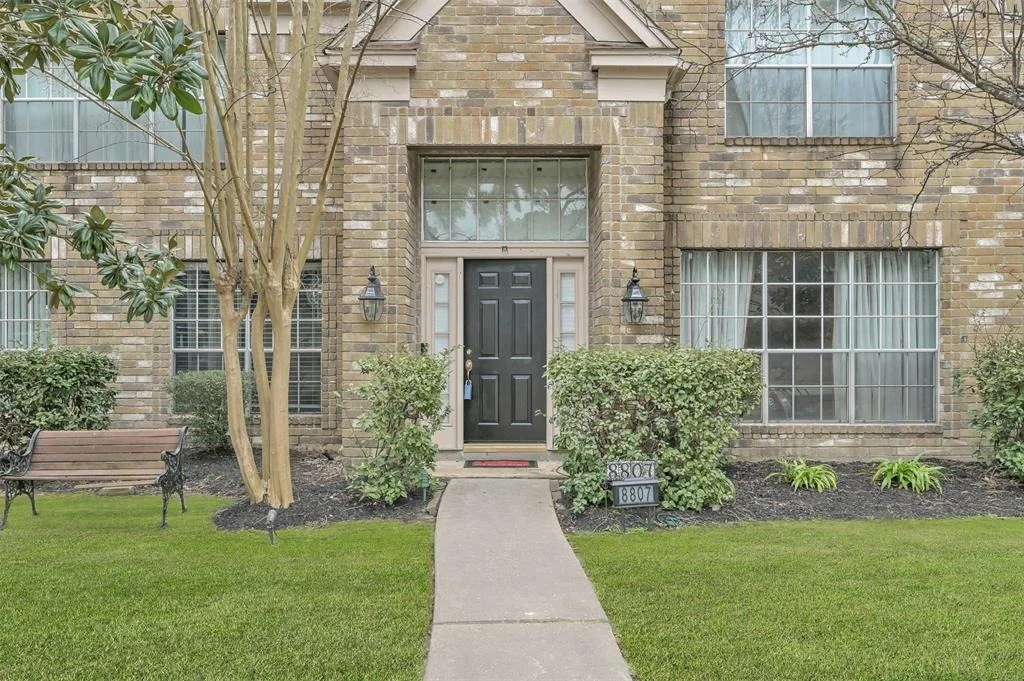 Photo of 8807 Tweedbrook Drive