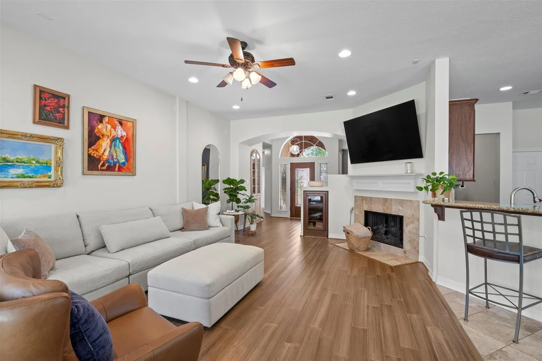 Photo of 18 Almond Branch Place