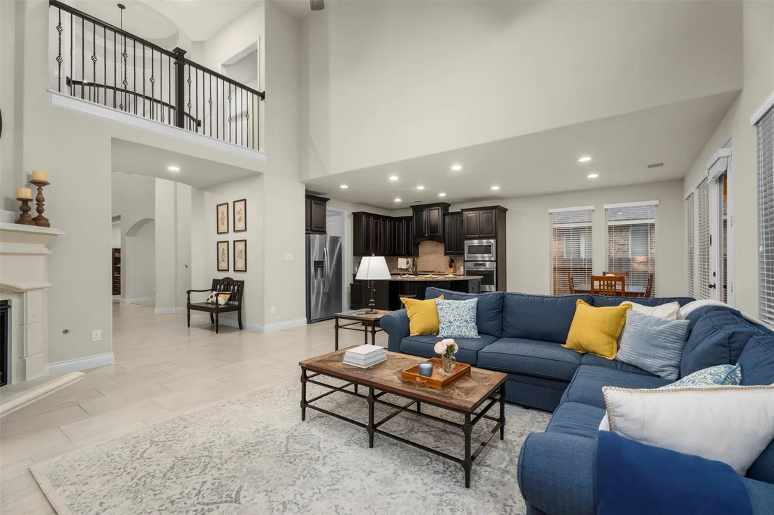 Photo of 27950 Arden Trail