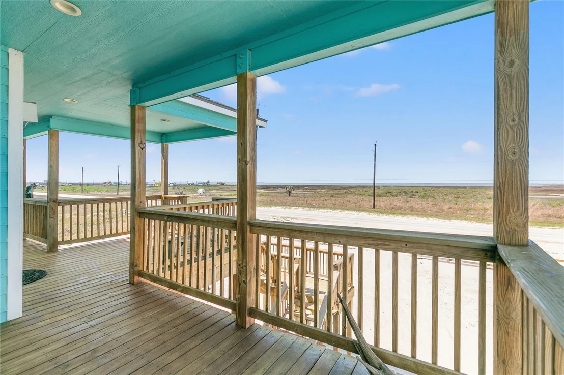 Photo of 10530 Bluewater Highway