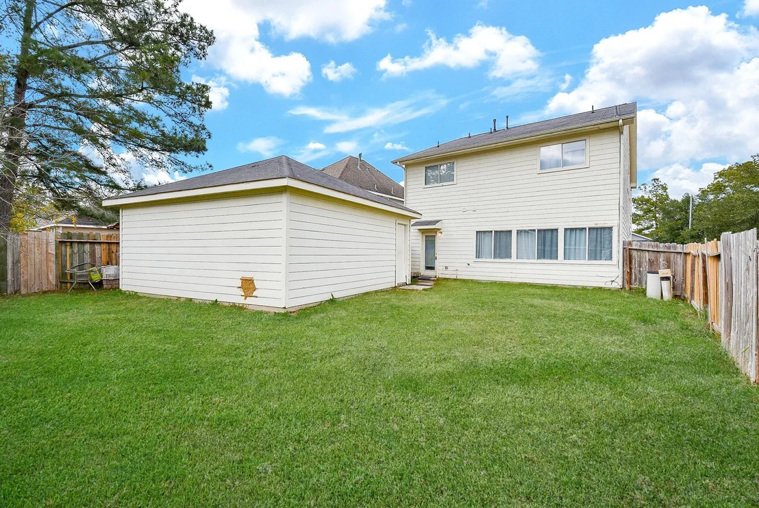 Photo of 812 Dragonfly Drive