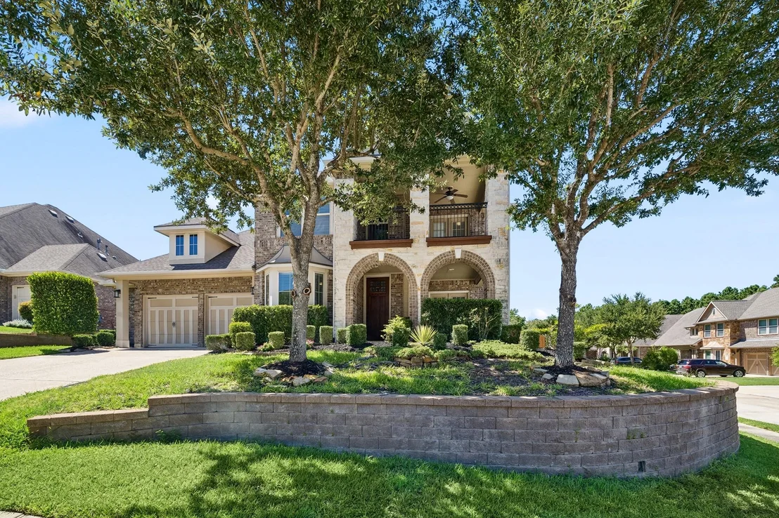 Photo of 1041 Cedar Forest Drive