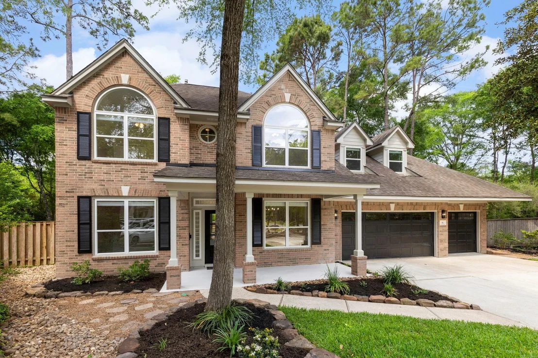 Photo of 35 Classic Oaks Place
