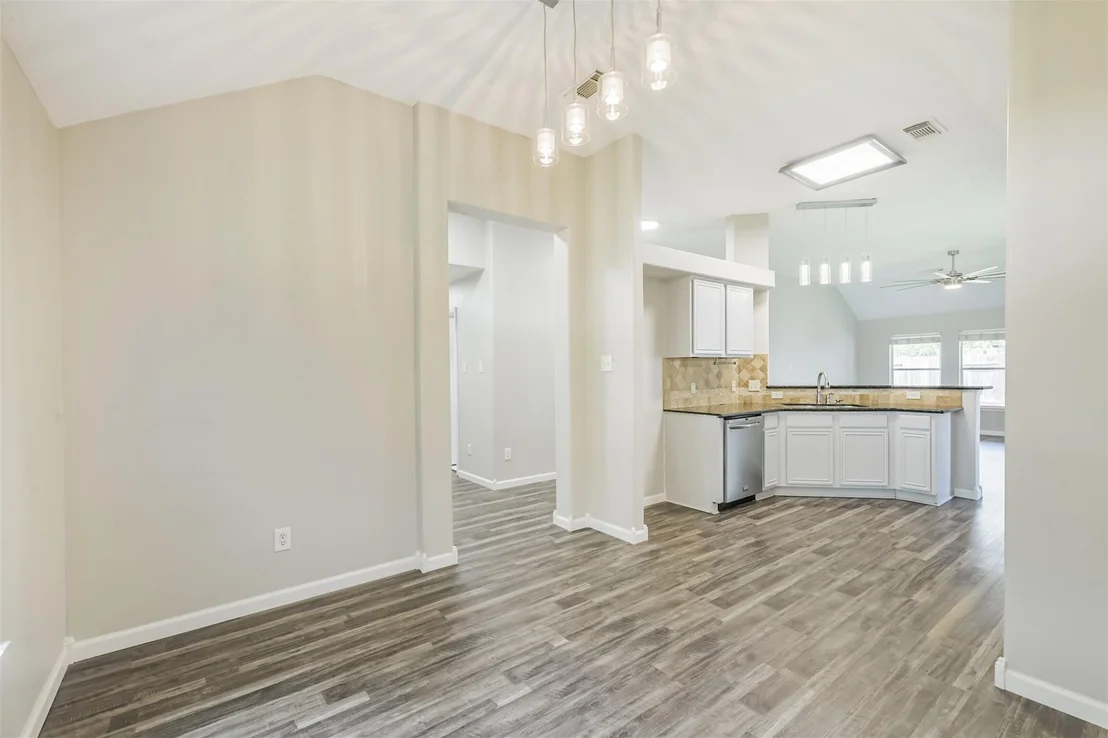Photo of 11806 Piney Way Lane