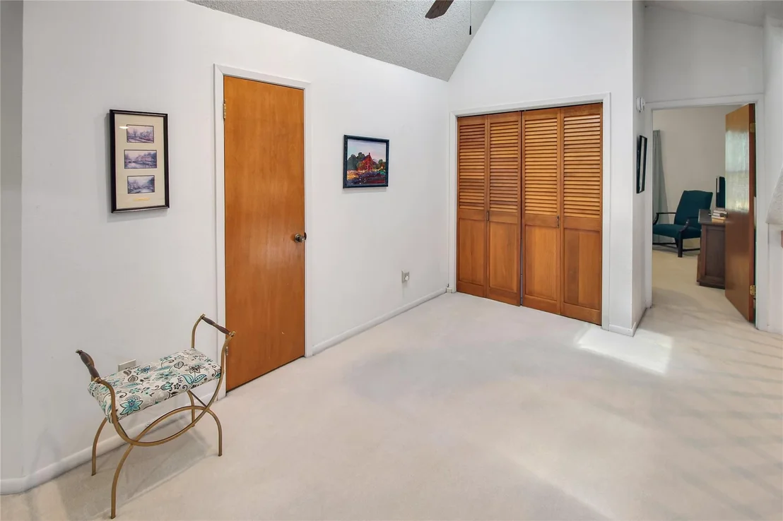 Photo of 19538 Enchanted Oaks Drive