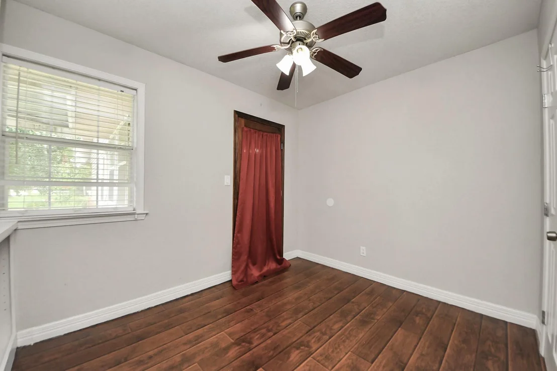 Photo of 1802 Harding Street