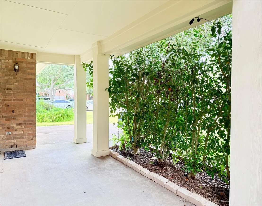 Photo of 8418 Manassas Lane
