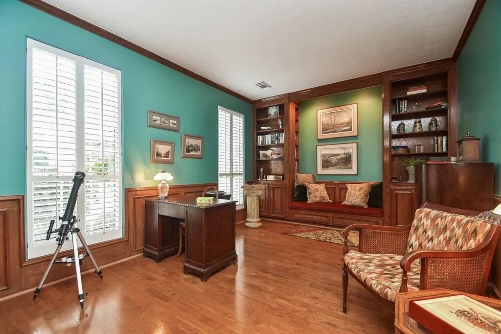 Photo of 7023 Centre Grove Drive