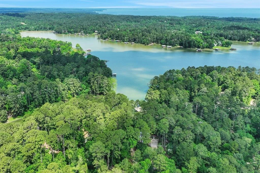 Photo of 1103 Lakeview Estates Drive