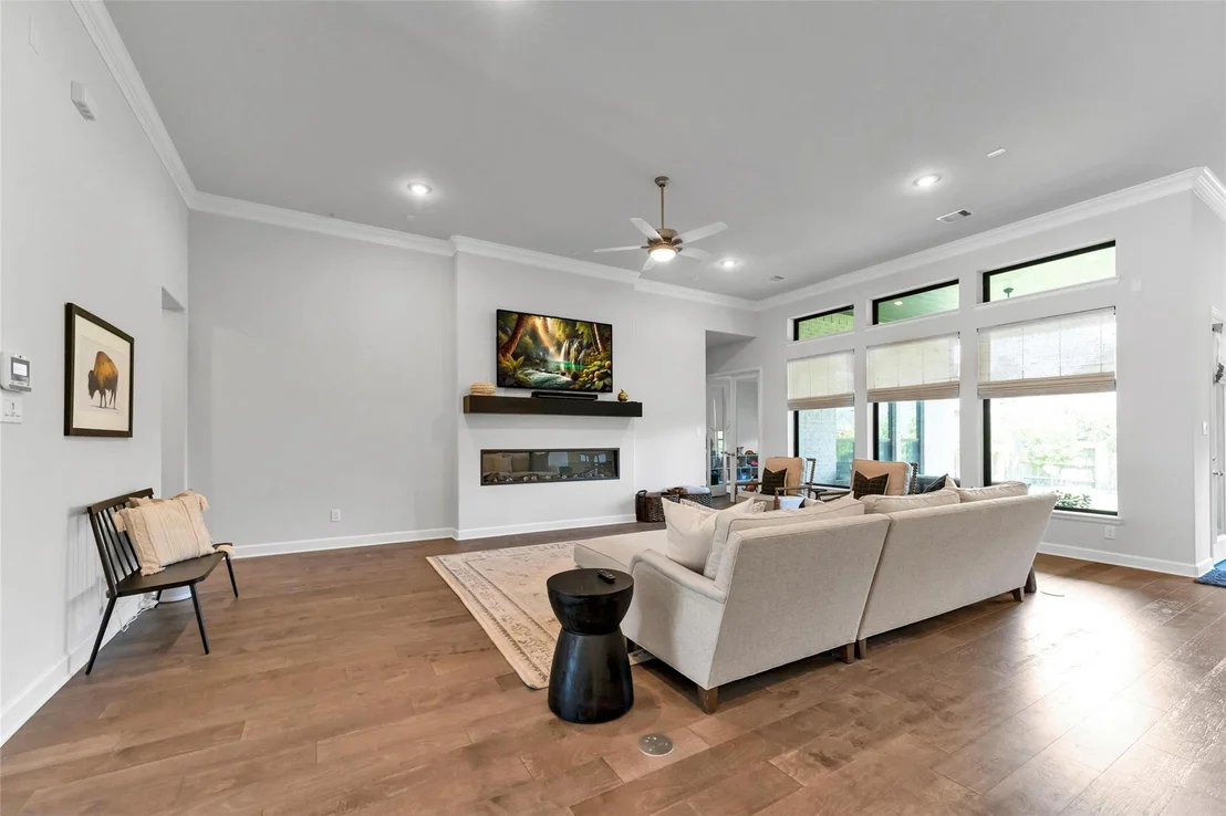 Photo of 1027 Groveton Ridge Lane