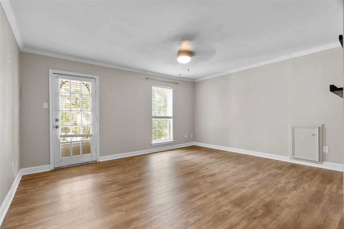 Photo of 3818 Gladeridge Drive
