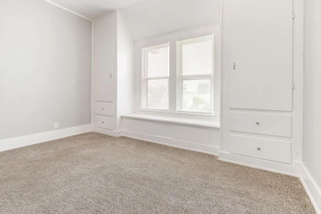 Photo of 1211 W 2nd Street