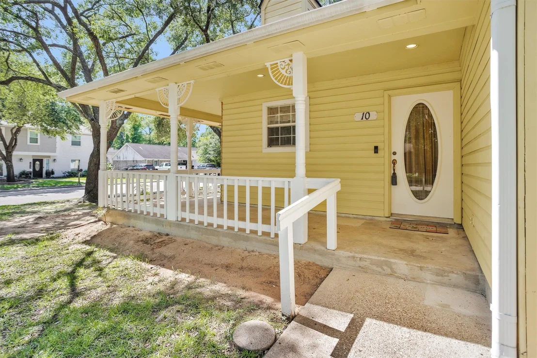 Photo of 10 Brewster Street