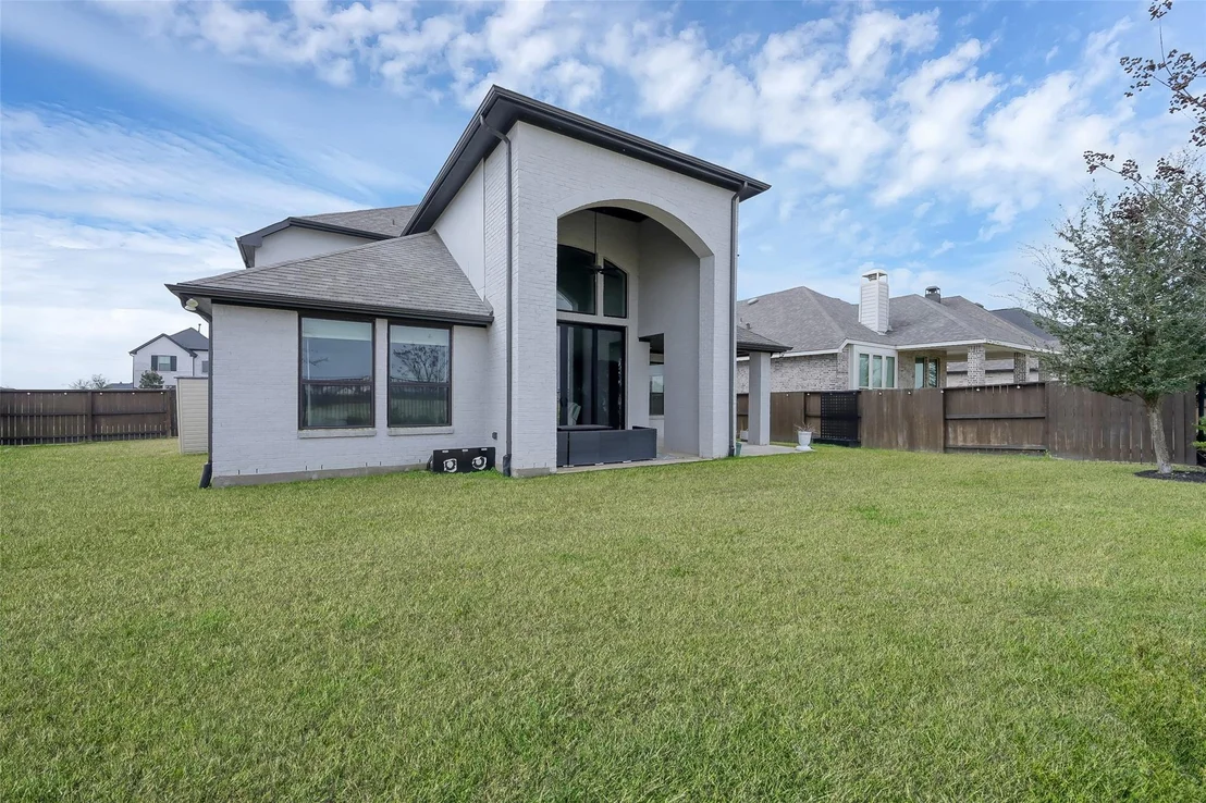 Photo of 6718 Waxbill Road