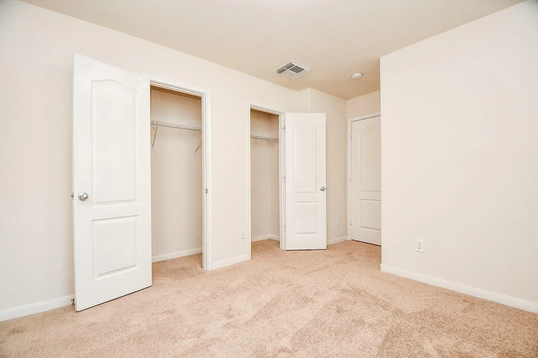 Photo of 29530 Legends Glen Drive