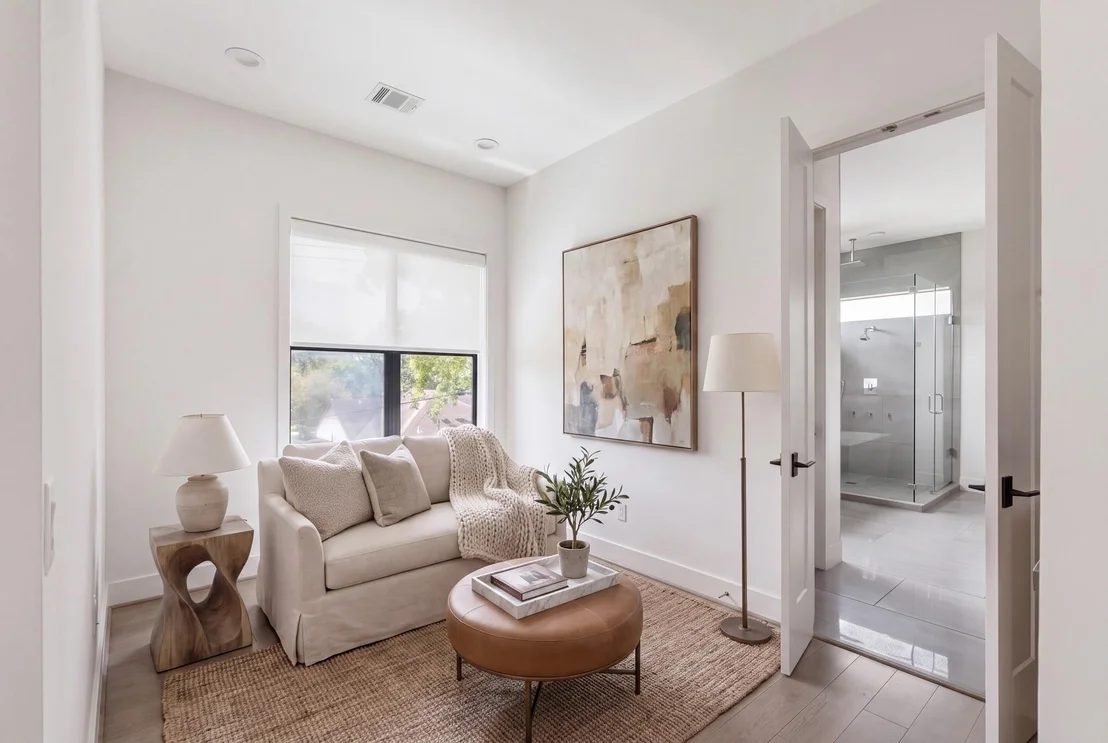 Photo of 5427 Maple Street