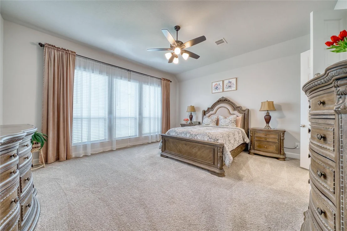 Photo of 8827 Harbor Pines Drive