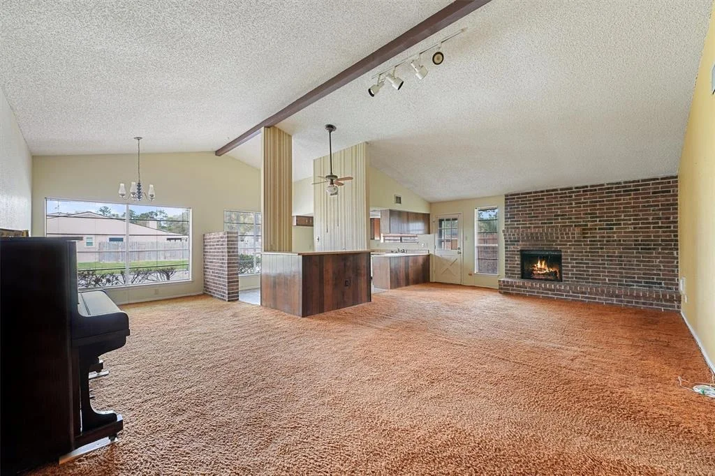Photo of 23938 Spring Mill Lane