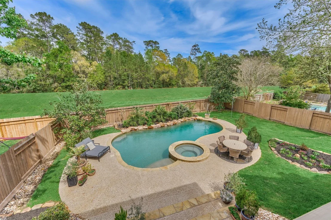 Photo of 170 N Hazelcrest Circle