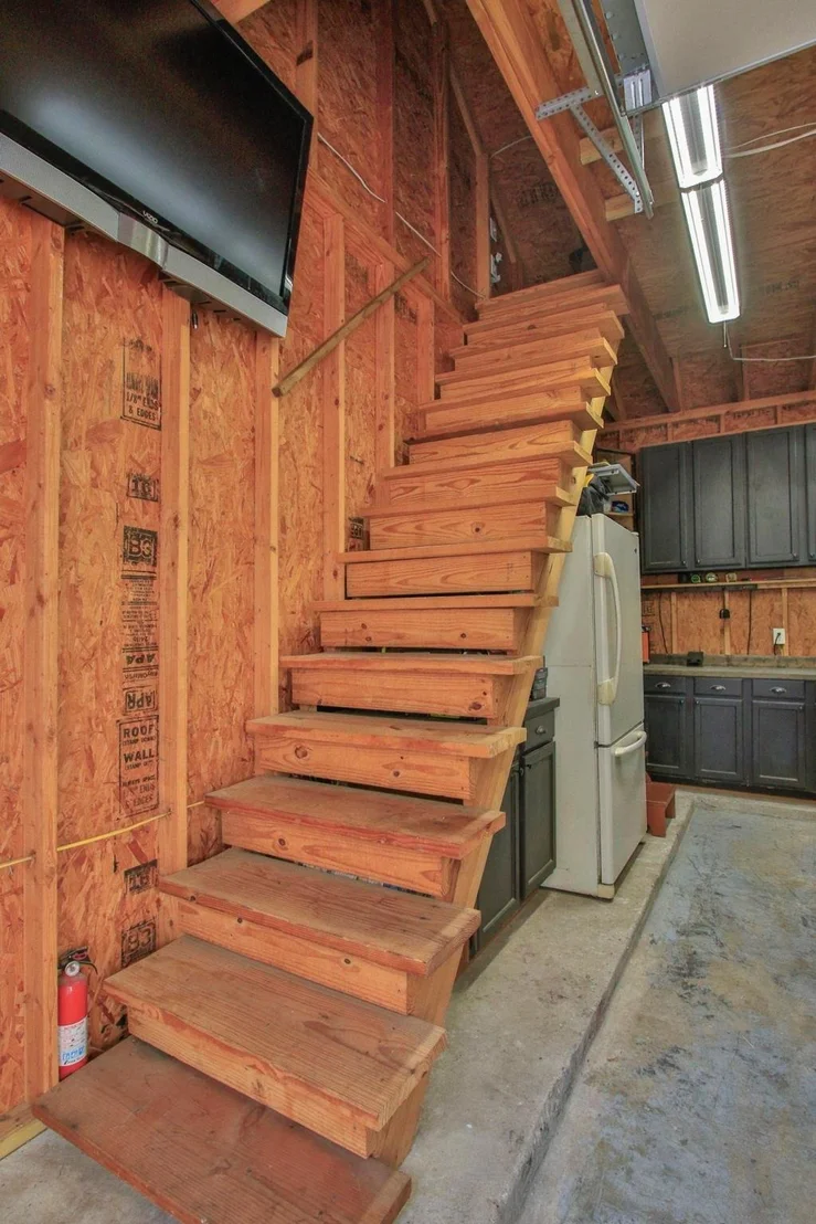 Photo of 40407 Manor Drive