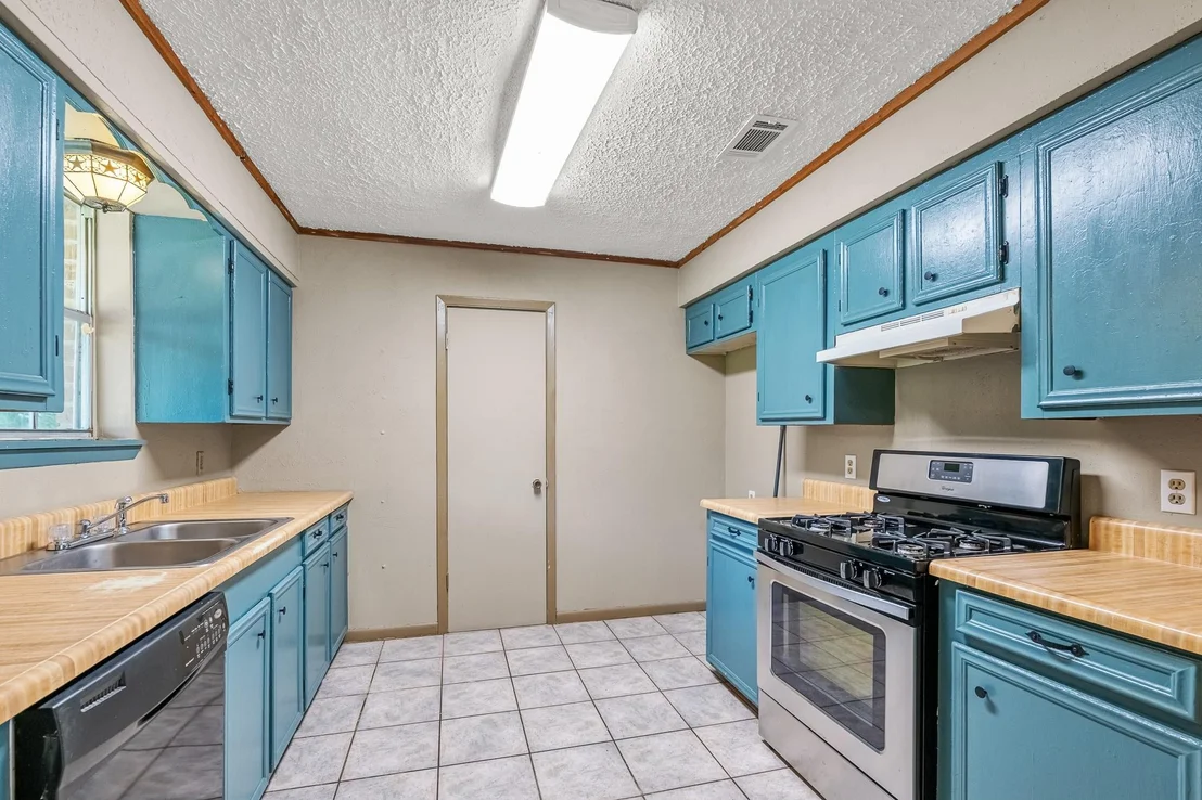 Photo of 5735 County Road 2252