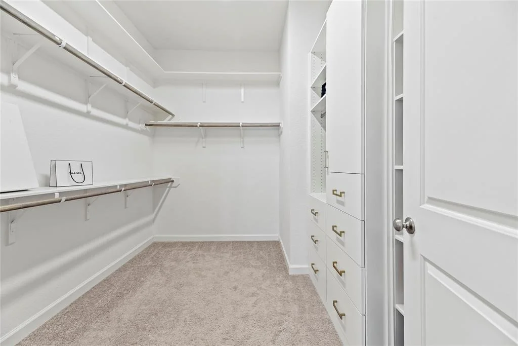 Photo of 10919 Crestwood Point Circle