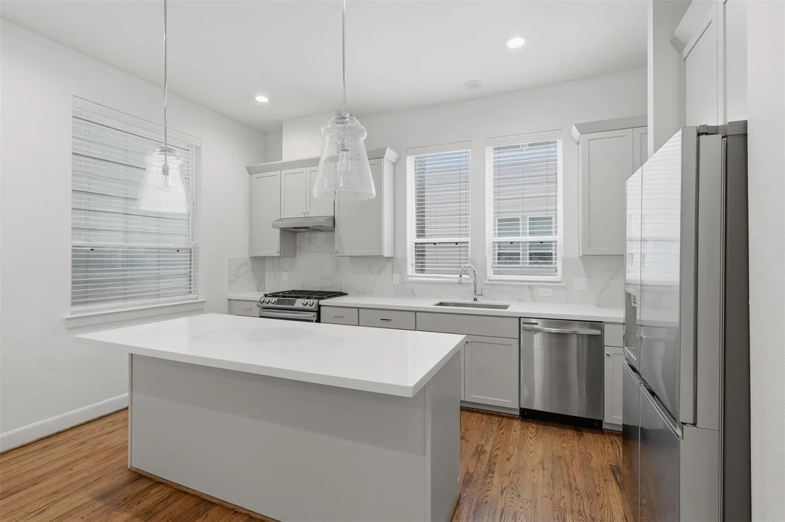 Photo of 2709 Clinton Drive