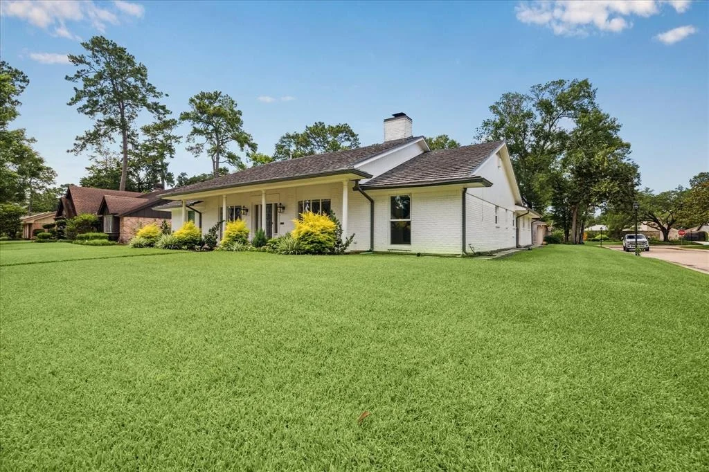 Photo of 10047 Doliver Drive