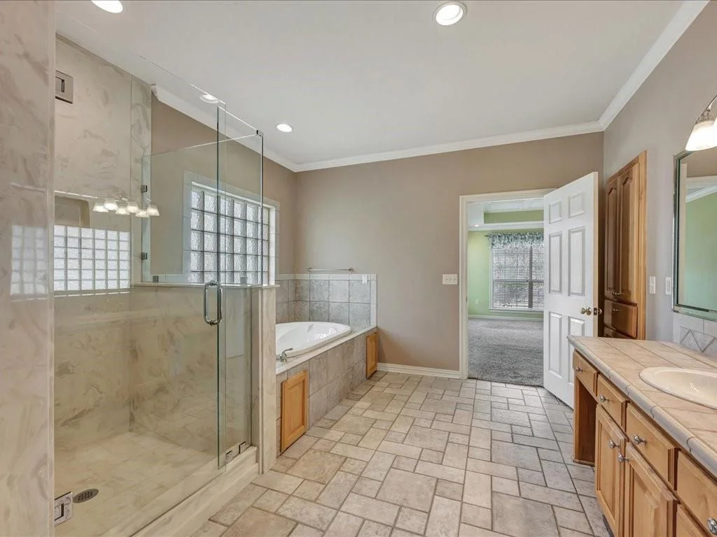 Photo of 1803 Live Oak Lane