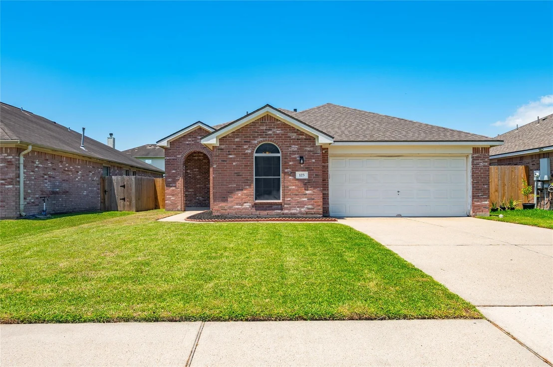 Photo of 123 Sunset Falls Drive